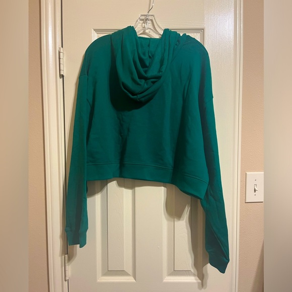 NWT Cropped Hoodie - Picture 3 of 3